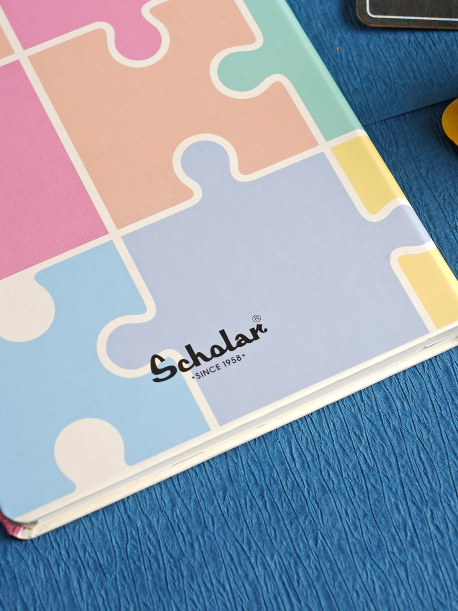 Scholar Artcover Daily Planner (APN2-C)