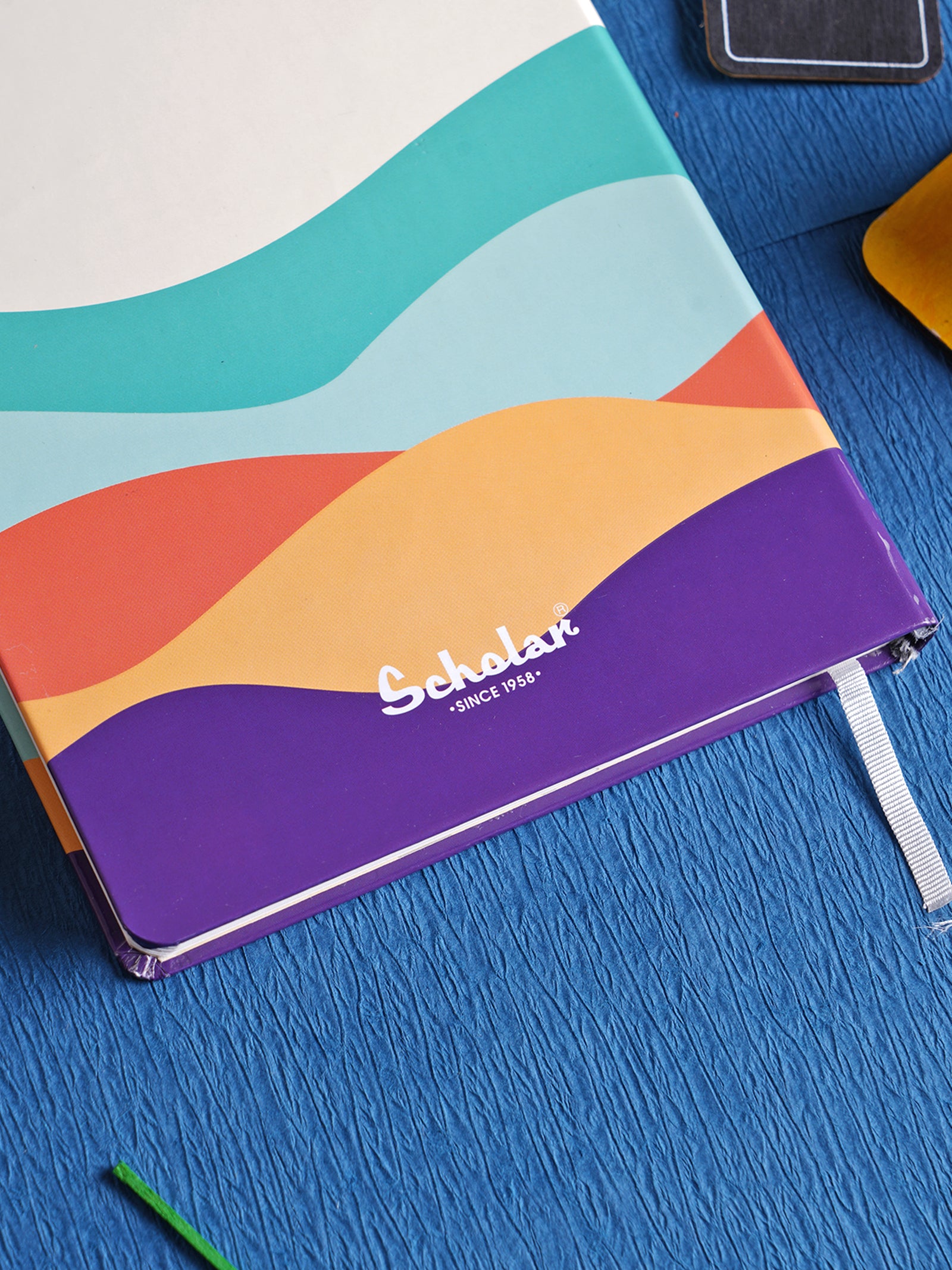 Scholar Artcover Daily Planner (APN2-B)