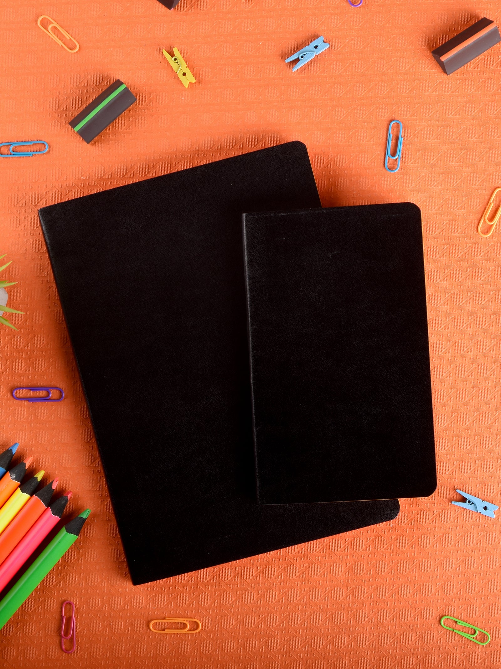 Scholar Notebook - Creanote (192 Pages) (RBN)