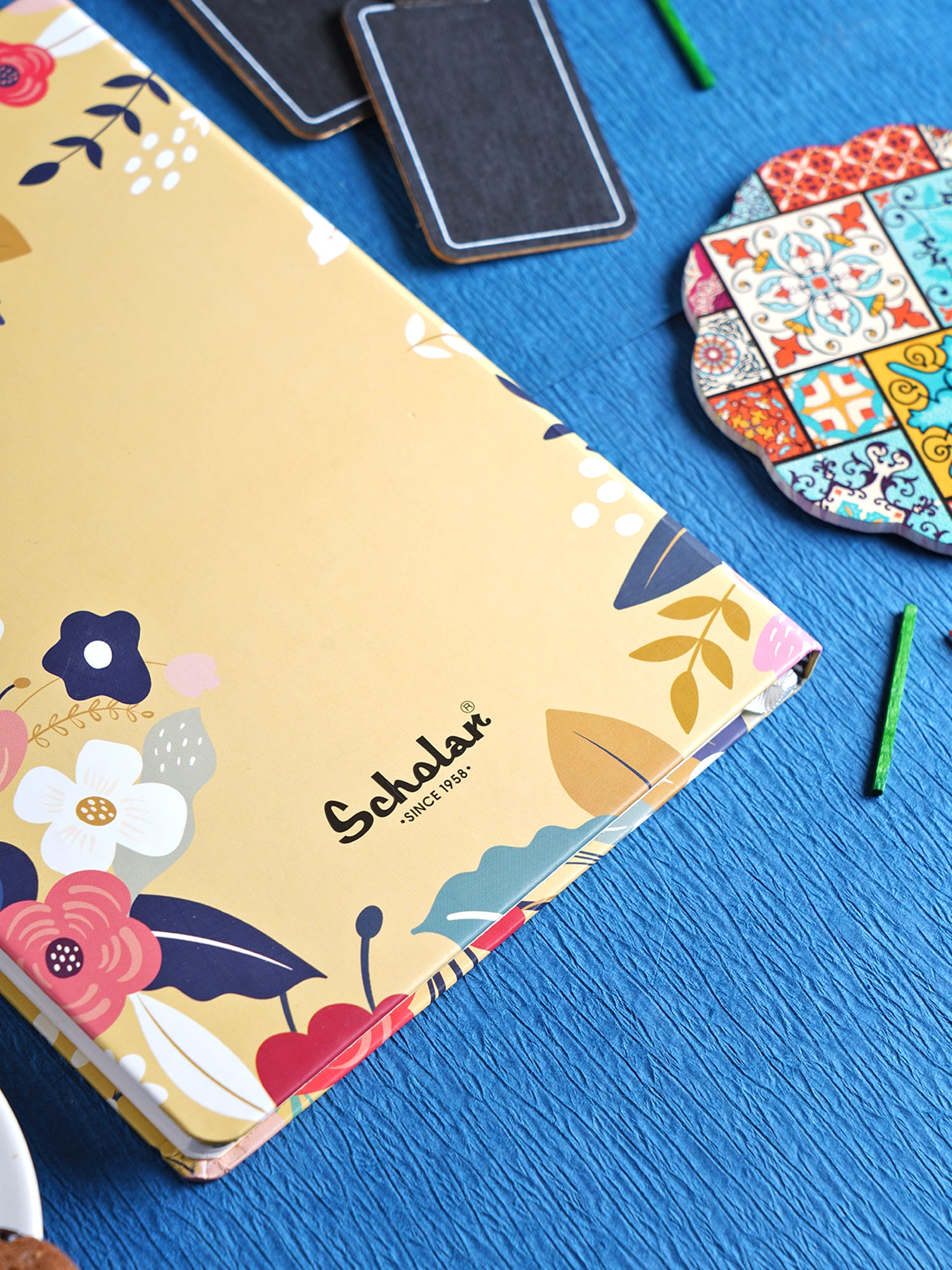 Scholar Artcover Gratitude Journal (AGR2-D)