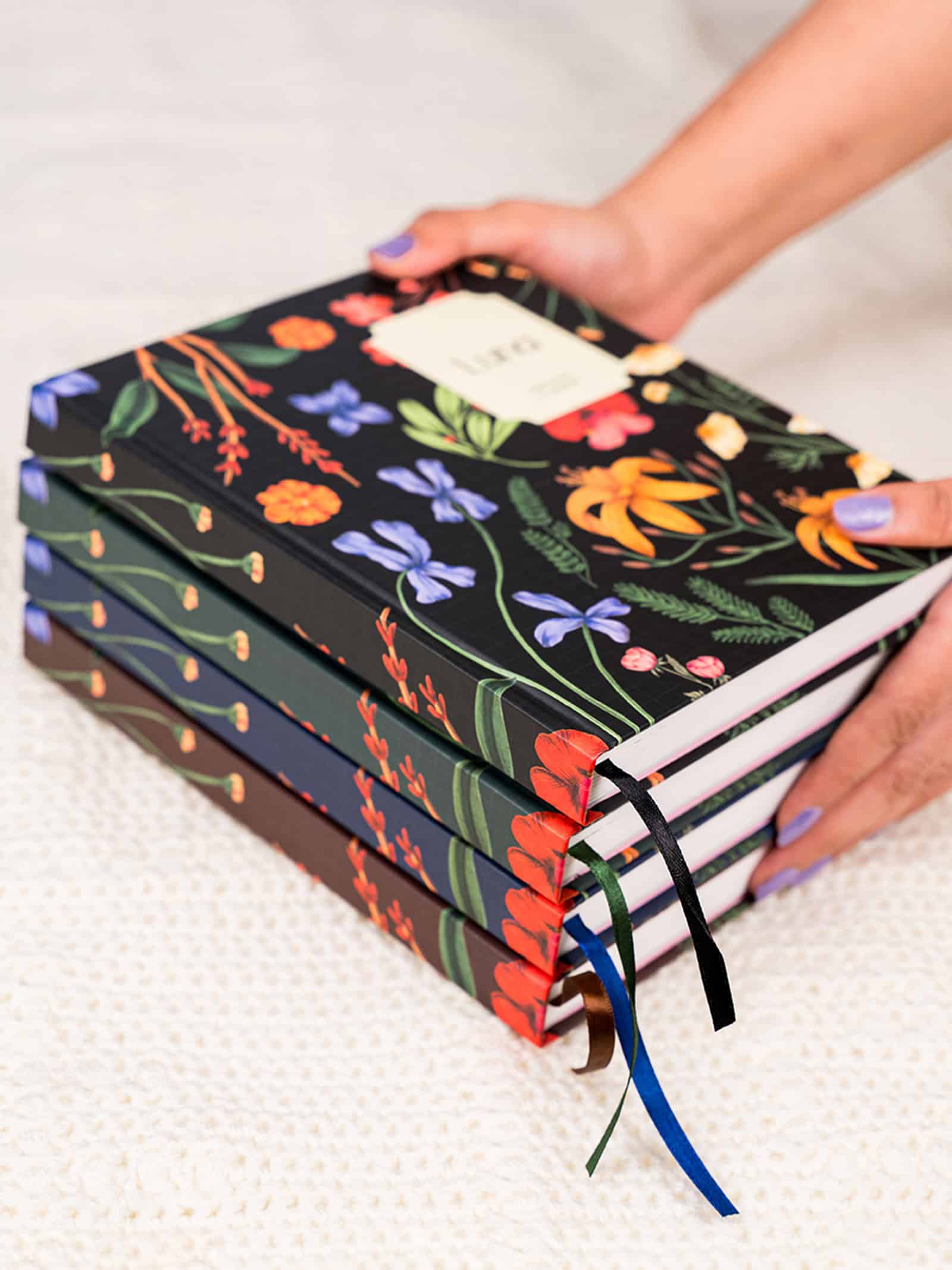 Scholar Luna Undated Planner - Maroon