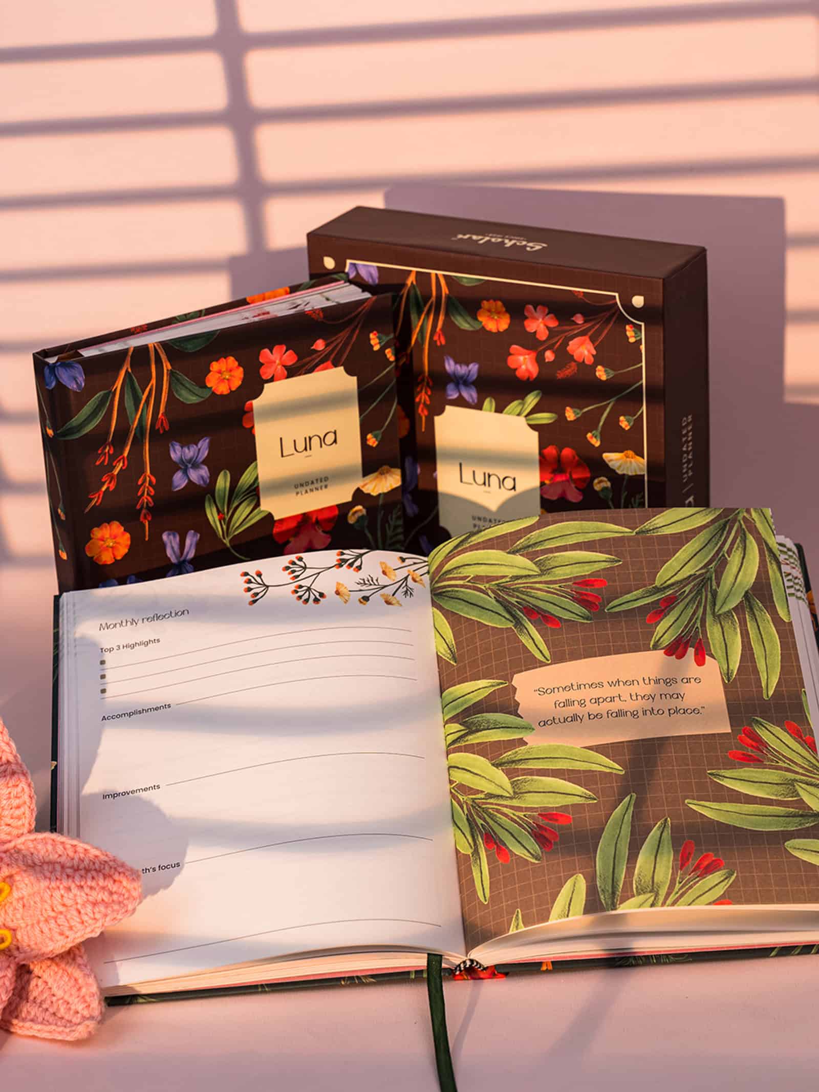 Scholar Luna Undated Planner - Maroon