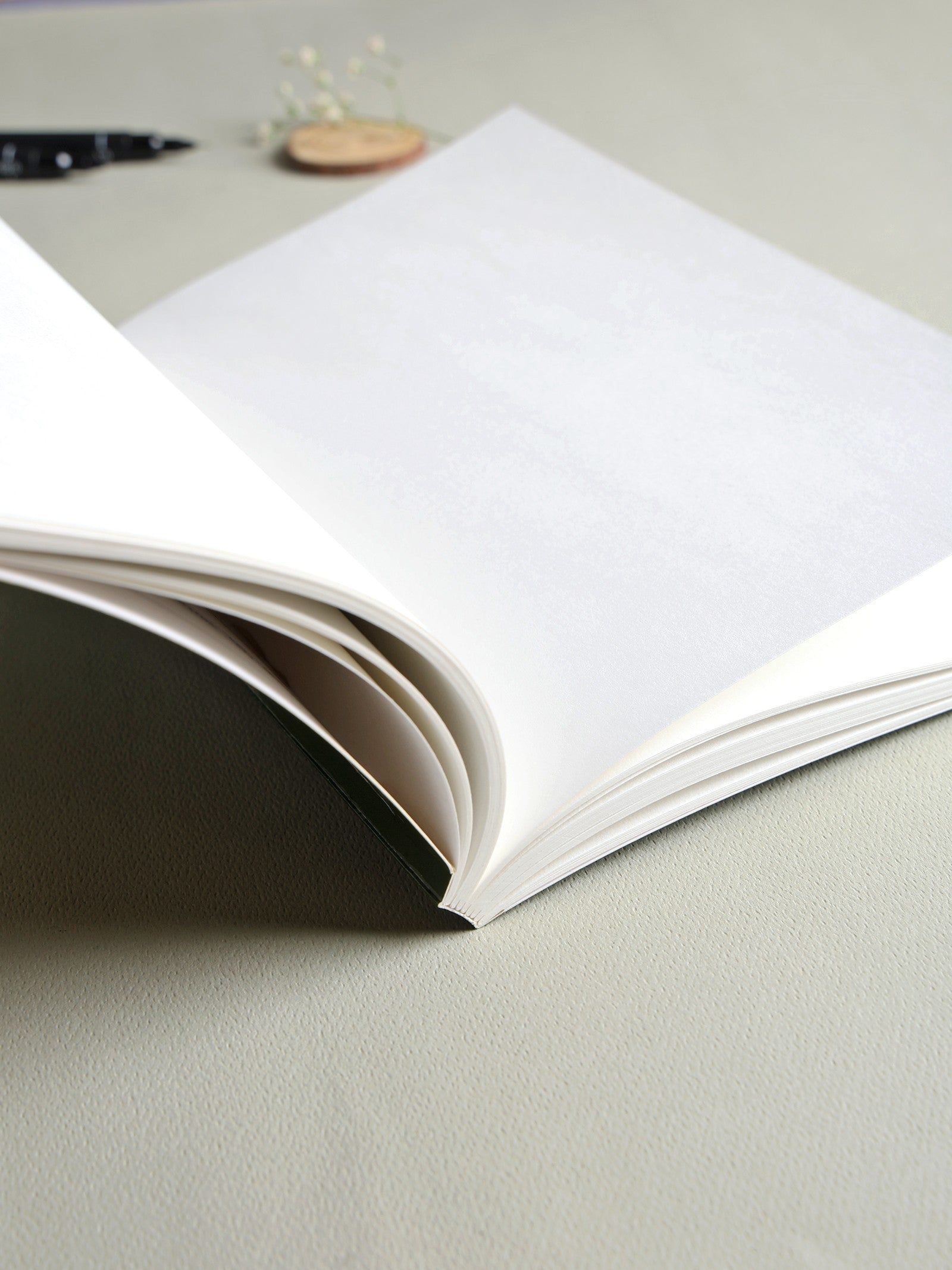 100 Gsm Urbana Sketchbook (UBS) - Green