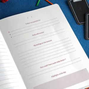 gratitude-journal-with-open-layout gratitude journal with open layout